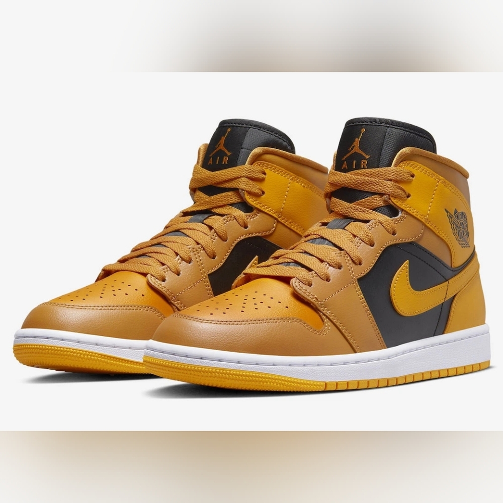 Air Jordan 1 Men's Chutney Black and Gold Sneakers NEW No Box